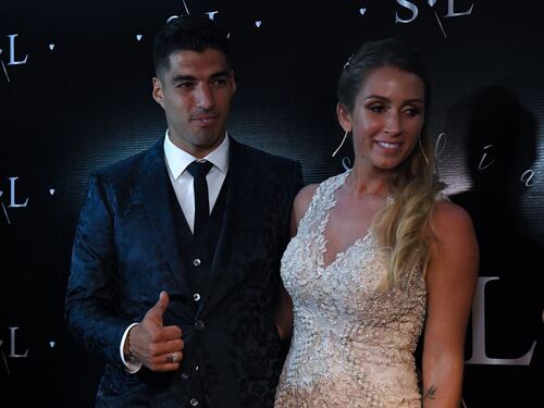Luis Suarez e Sofia Balbi sposi un'altra volta (dieci anni dopo)