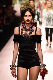 Monica Bellucci e le star in passerella per Dolce & Gabbana 5