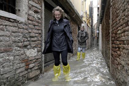 Ancora disagi a Venezia. Acqua alto a 160 cm 4