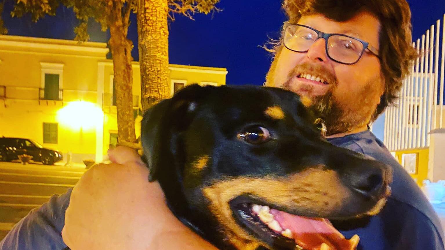 Adinolfi prende zero voti a Ventotene: "Non mi ha votato manco il mio cane"