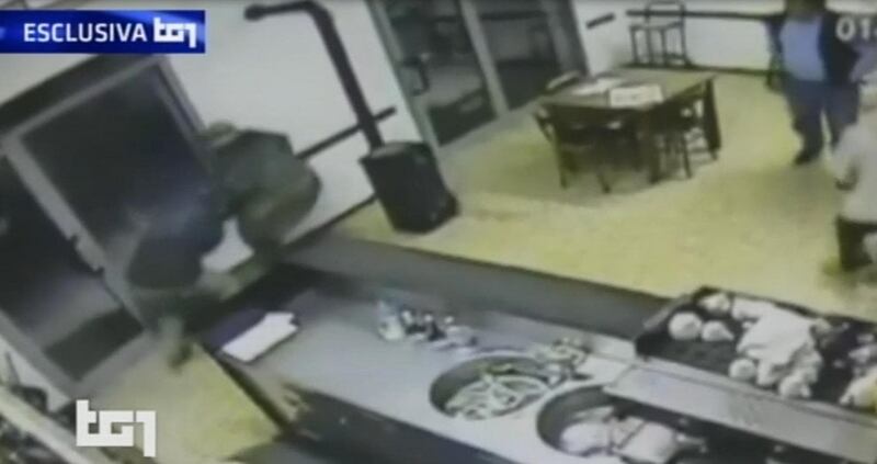 Budrio, ecco l'assalto di Igor al bar 5