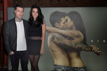Fedez e la sua sexy fidanzata, testimonial per Sisley 3