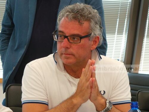 Norcia, dopo l'avviso di garanzia il sindaco Alemanno minaccia di dare le dimissioni