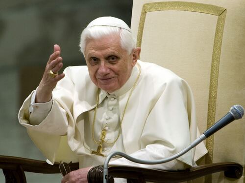 Il Papa ai politici cattolici: "Non cedere su aborto, eutanasia e matrimonio"