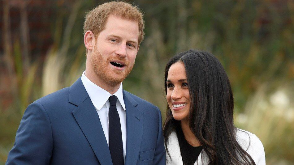 Che pasticcio la famiglia di Meghan: a casa Windsor invitata solo la mamma