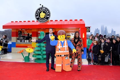 Chris Pratt a Londra per l'apertura di The Coffee Chain 1