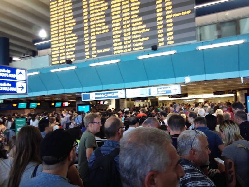 La tassa sugli aeroporti: il governo adesso frena