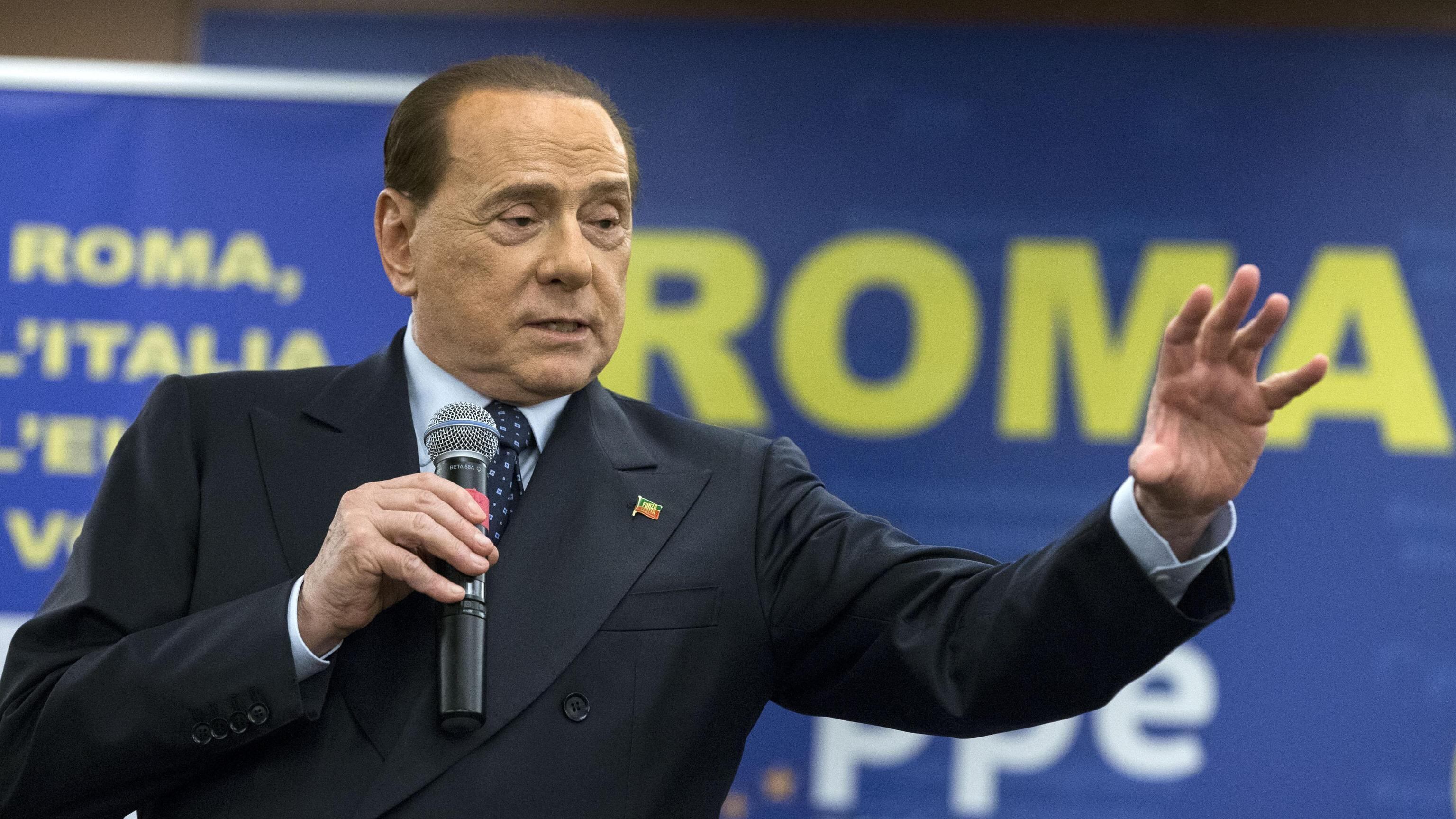 Berlusconi detta la linea i pontieri provano a ricucire