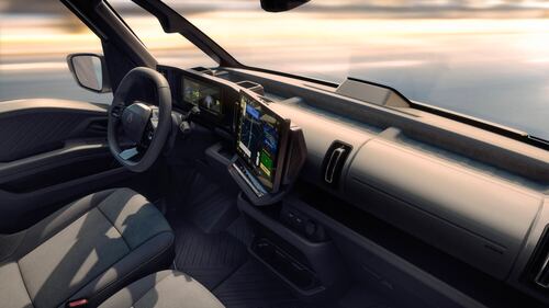 Nuovo Renault Trafic Van E-Tech, guarda la gallery 9