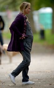 Bridget Jones mamma: Renée Zellweger col pancione sul set 7