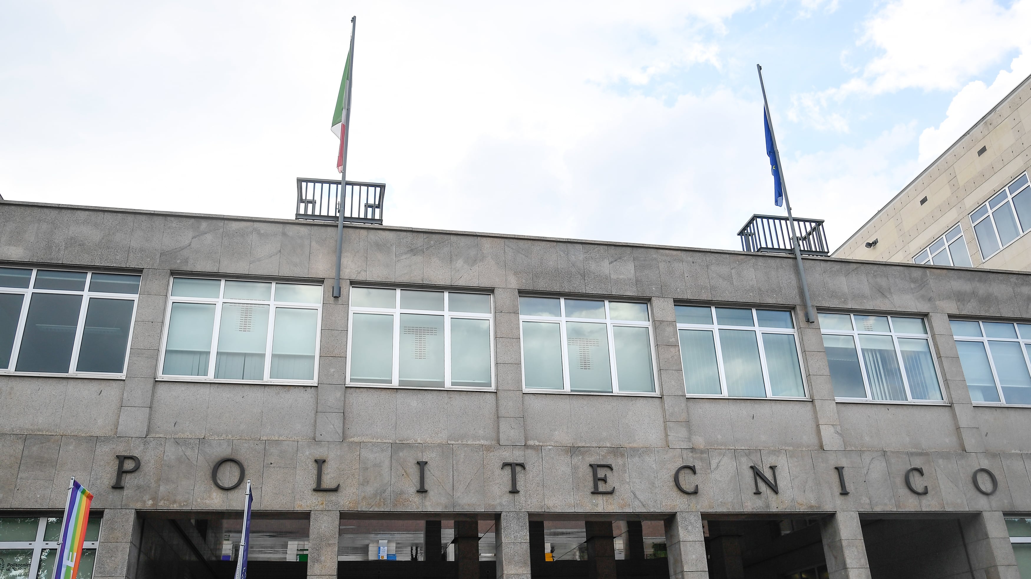 "Prorettrice? Macché, chiamatemi prorettore". In tilt il Politecnico (woke) di Torino