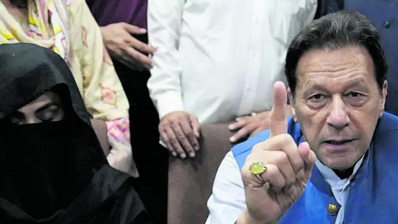All'ex premier Khan e alla moglie 17 anni per i gioielli di Bulgari