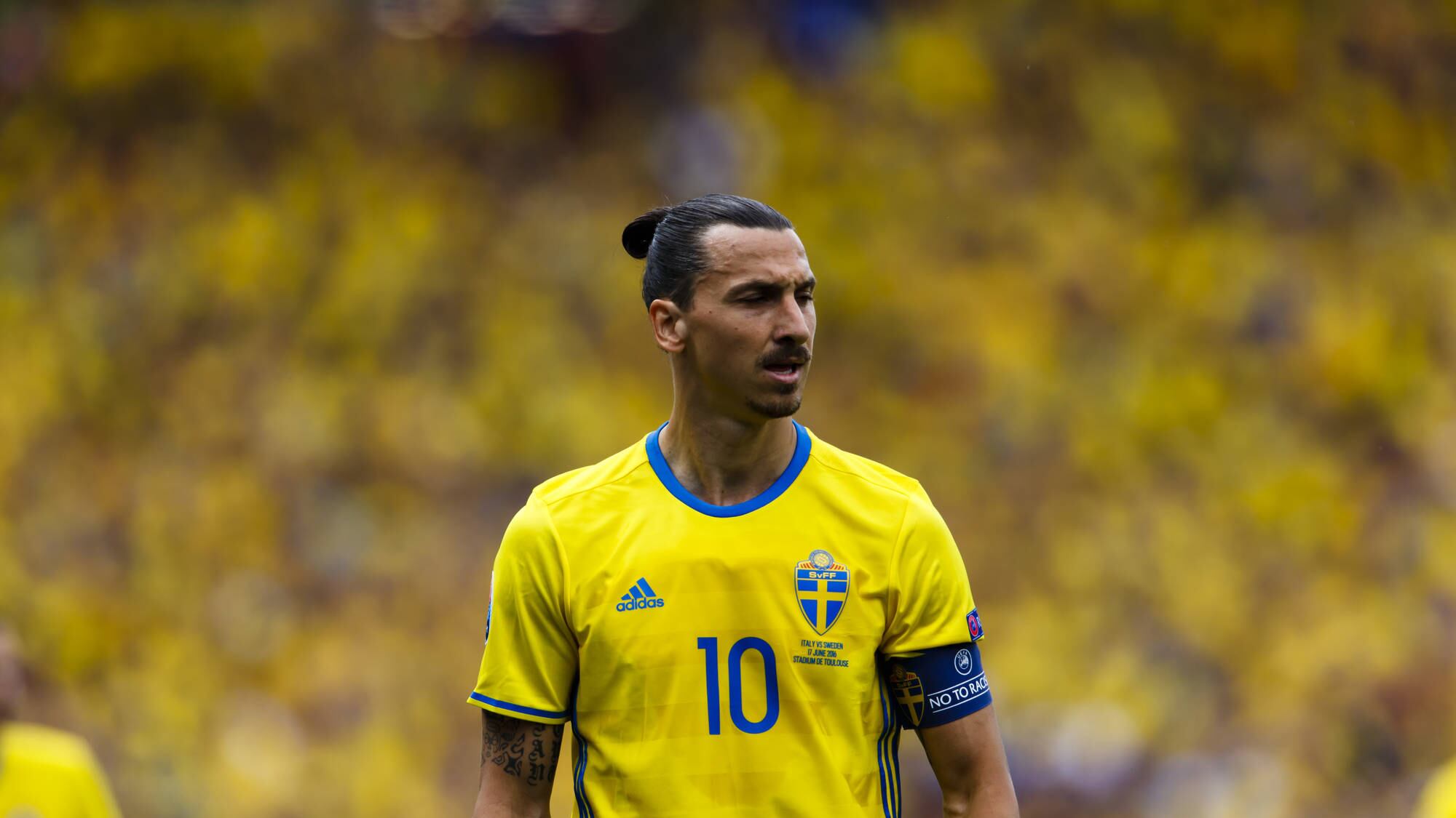 Ibrahimovic gela il Milan: ''Priorità ai Galaxy, sono felice di essere qui''