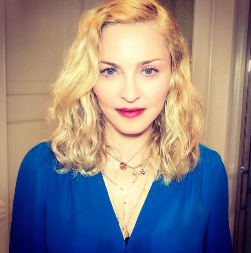 Madonna e Sharon Stone: sexy dive a confronto 2