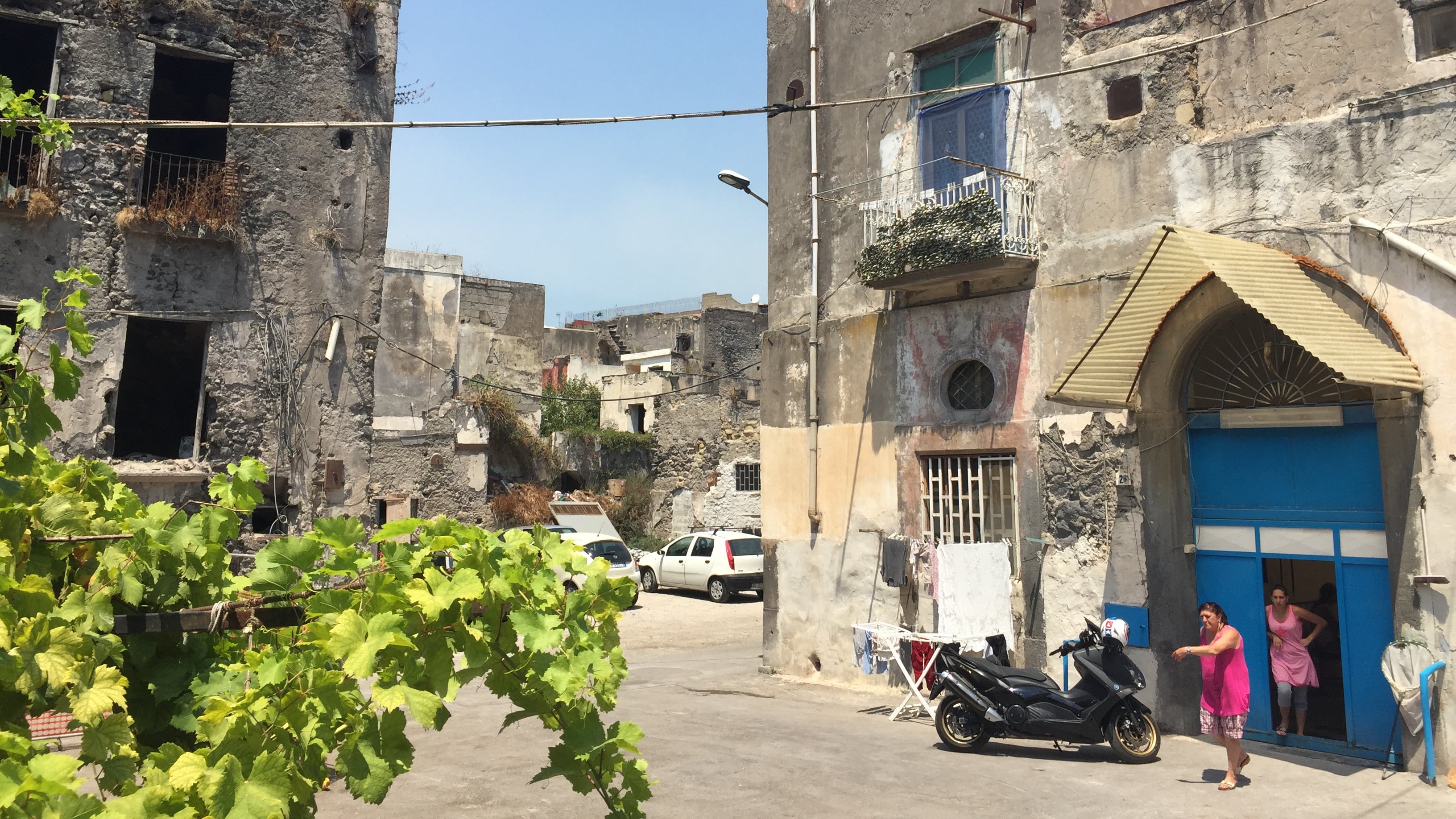 Quel centro abitato danneggiato e mai ricostruito