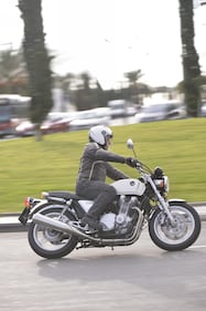 Prova Honda CB1100 15