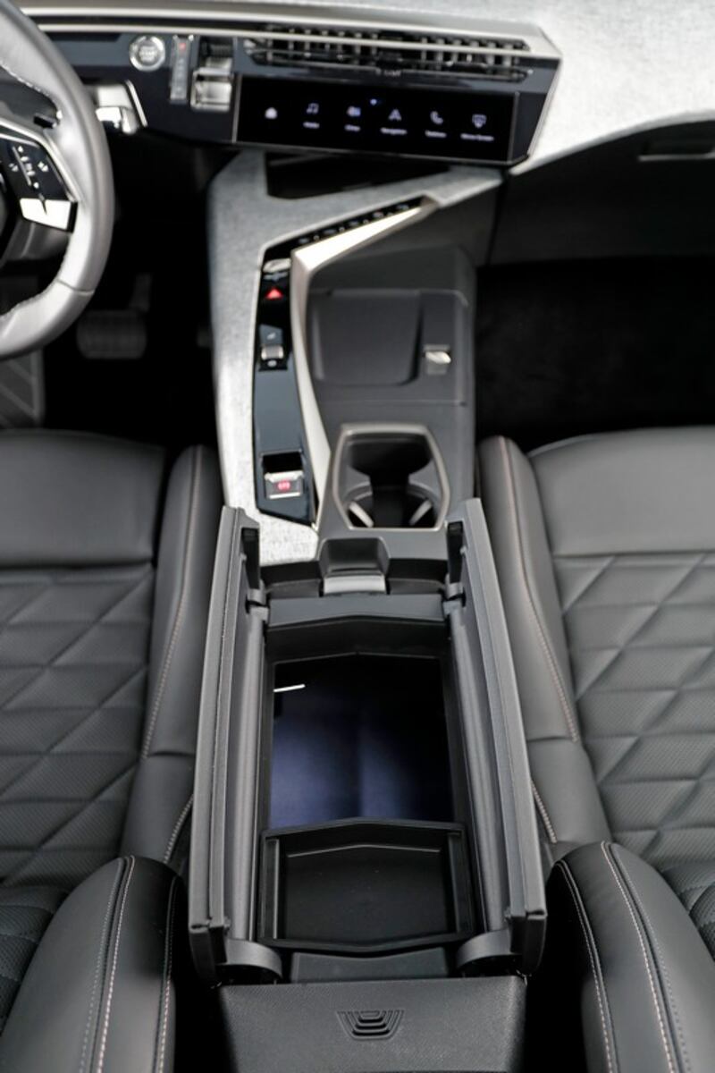 Nuova Peugeot 3008, guarda tutte le foto 24