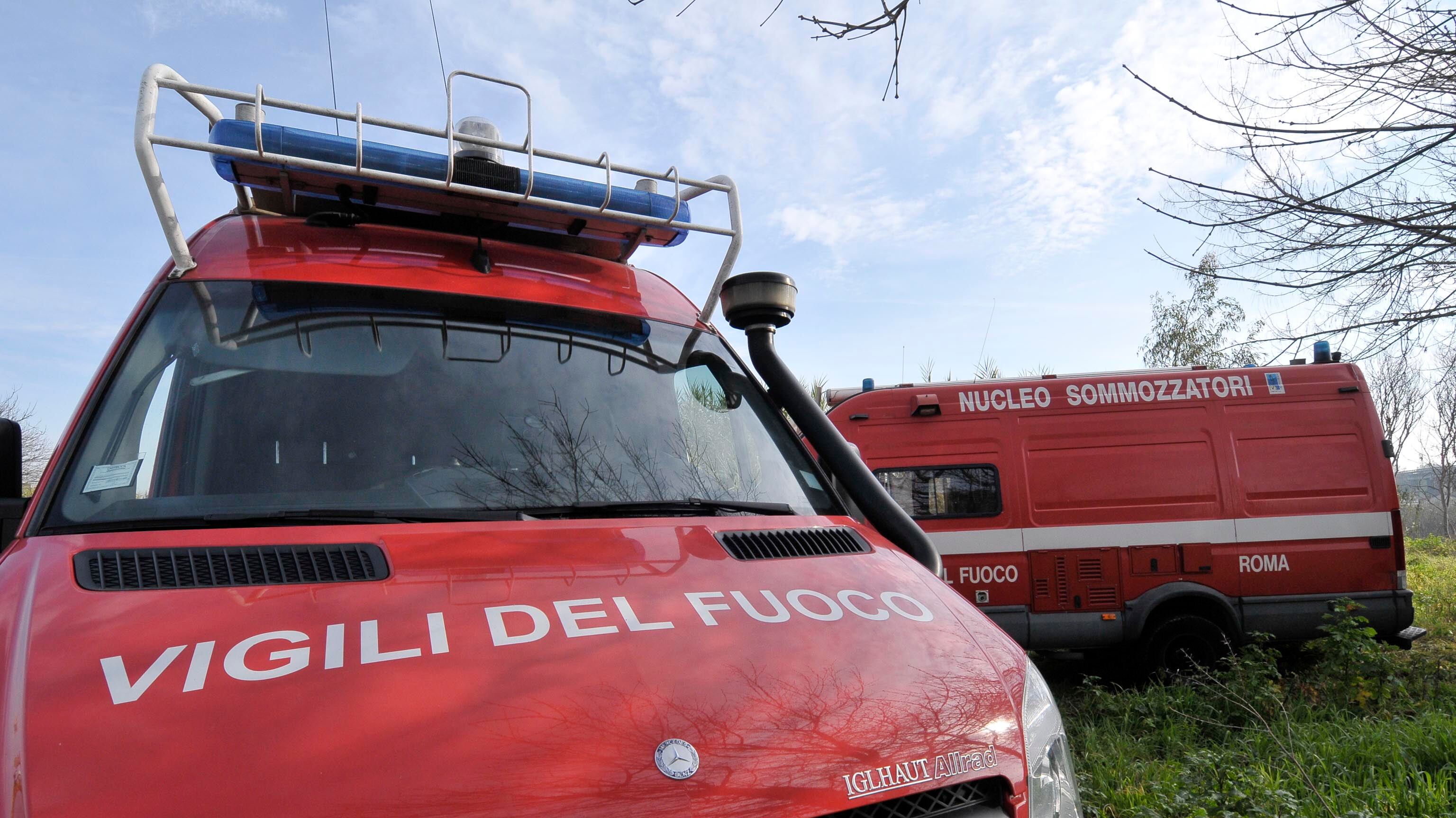 Bambino di dieci anni muore mentre fa il bagno: recuperato il corpo