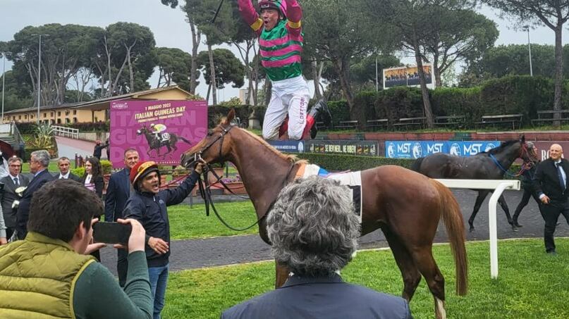 Lanfranco Dettori e Vero Atleta vincono il Premio Parioli