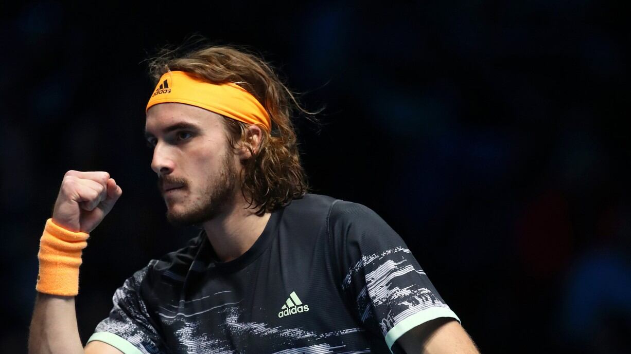 Tennis, Tsitsipas è il re di Londra: Thiem battuto due set a uno