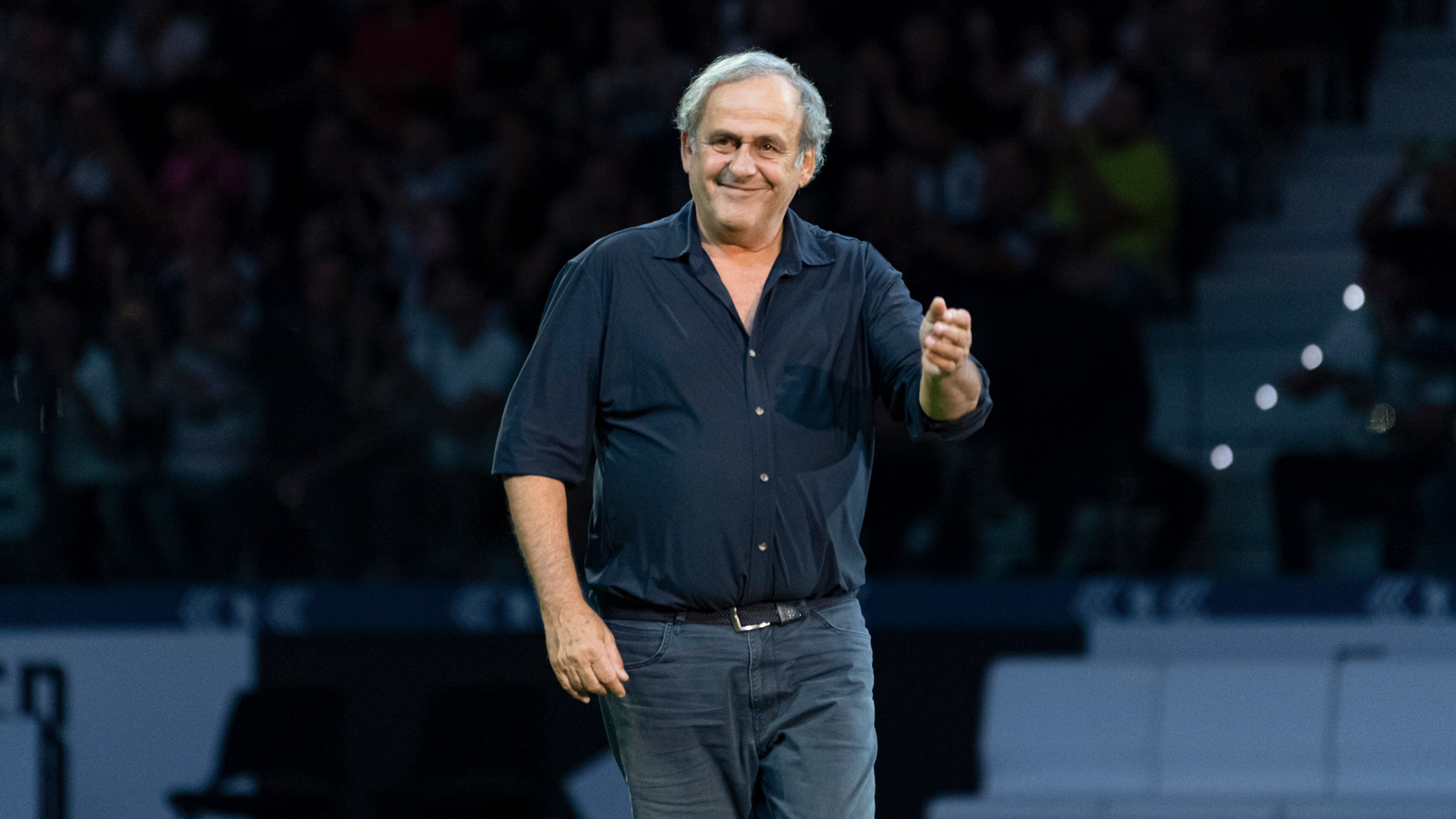 Platini denuncia il presidente della Fifa Infantino: cosa è successo
