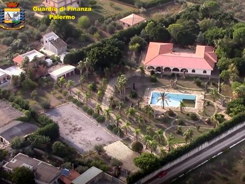 Sequestrata la mega-villa al "re" del calcestruzzo, con spa e bosco privato