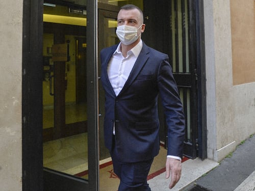 "Aggredite i 5S? Effetto boomerang". L'ira di Casalino