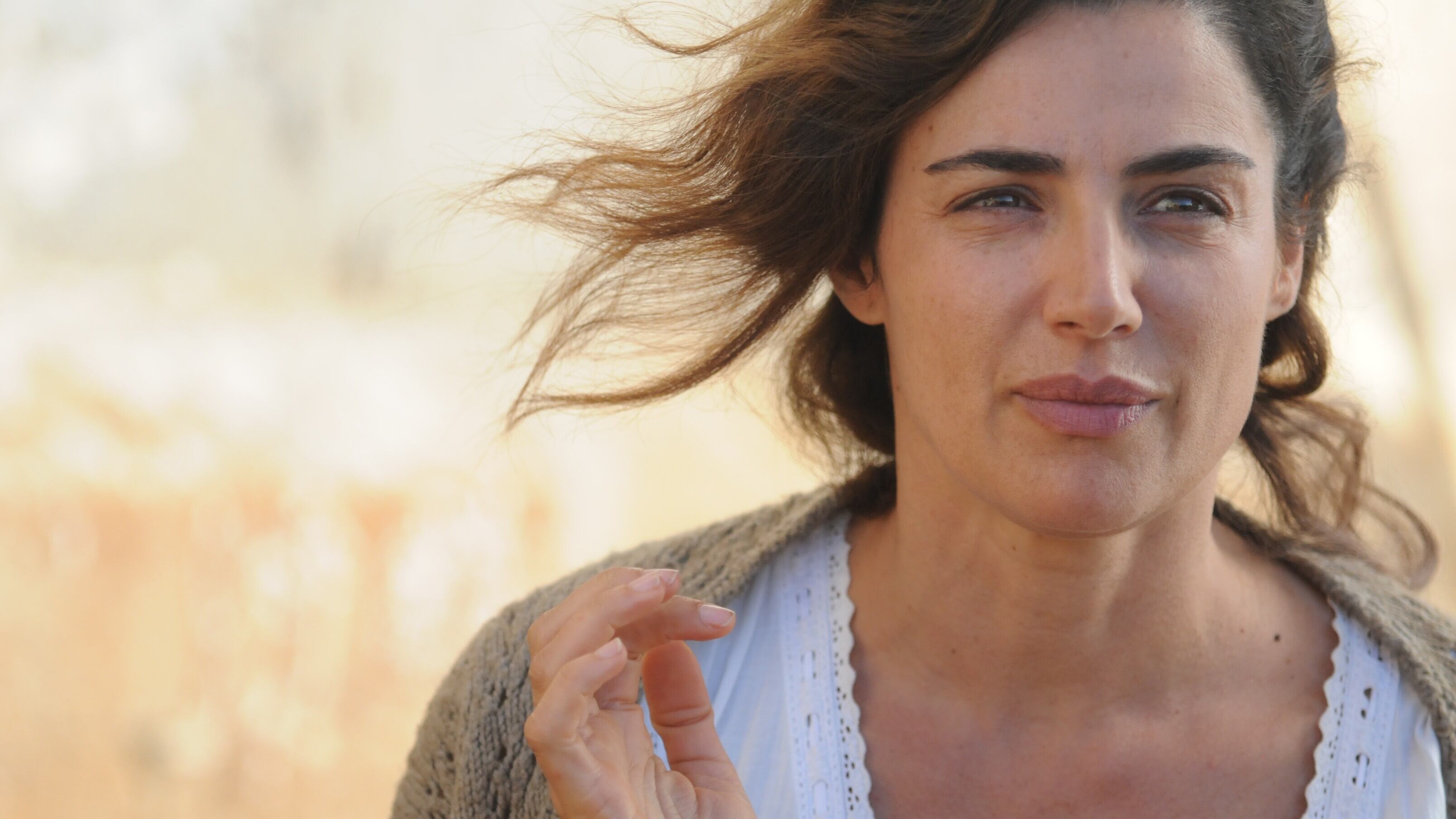 "La mia madre emigrante è un'eroina forte da cinema neorealista"