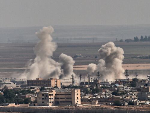 Erdogan ora sfida pure la Nato: "Sta con noi o con i terroristi?"