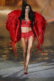 Victoria's Secret, sexy show tra due mesi: le modelle si preparano 10