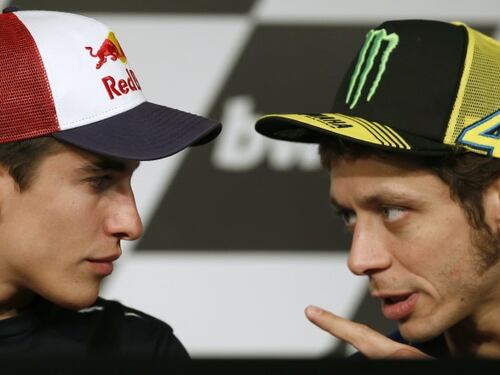 "Marquez ti batterò" Rossi prenota vittorie e rinnovo con la Yamaha