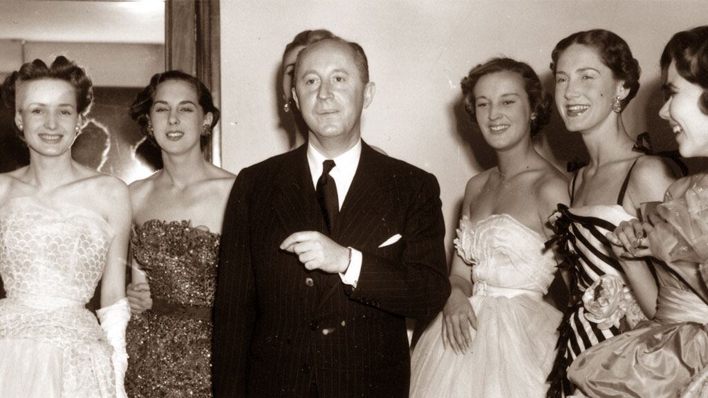 Christian Dior, a Parigi una mostra che mette in scena il sogno