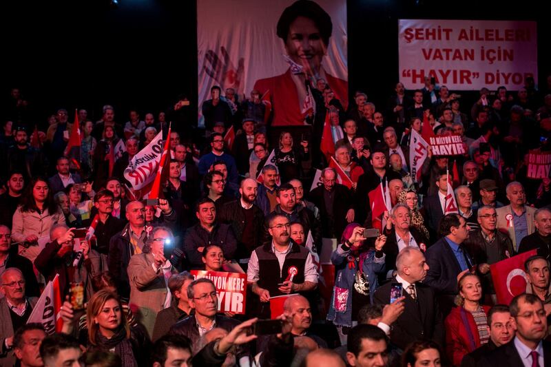 Istanbul, comizio del "no" in vista del referendum costituzionale 9