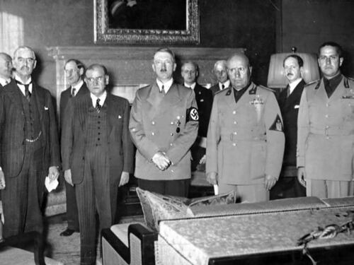Germania, arriva la festa di compleanno per Adolf Hitler