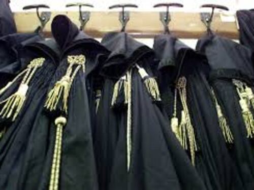 Trani, due magistrati finiti sotto processo per violenza privata