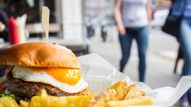 Come stanno i ragazzi? Obesi, pigri, fumatori e dipendenti dalla rete