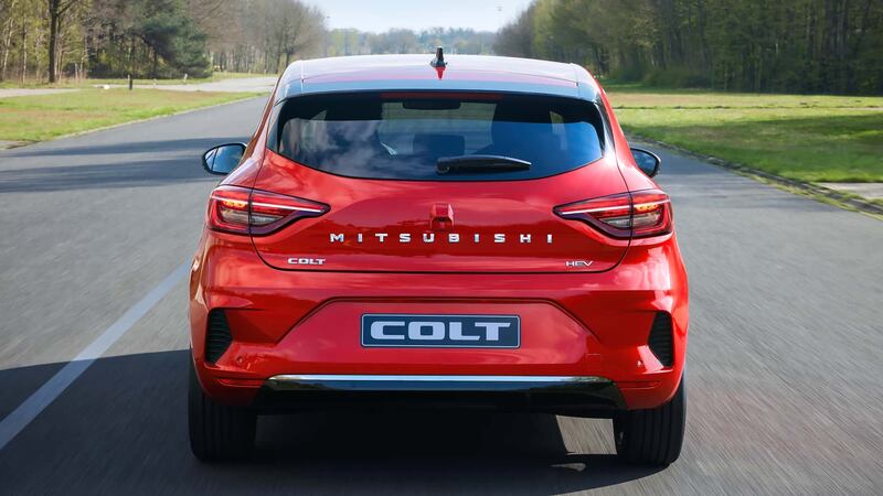 Nuova Mitsubishi Colt, guarda tutte le foto 3