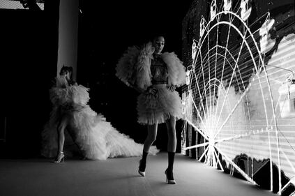 Le foto suggestive dalla Mercedes Benz Fashion Week di Madrid  11