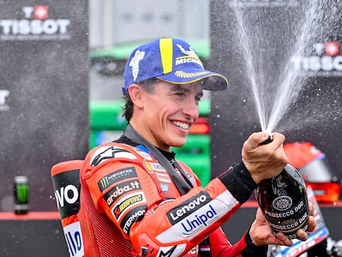 MotoGp, decima vittoria stagionale per Marquez in Ungheria. Bezzecchi 3°, Bagnaia 9°