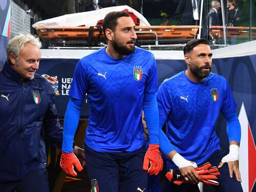 Donnarumma, accoglienza di fuoco a San Siro