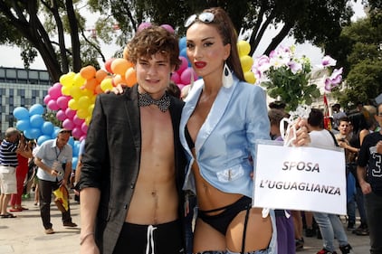 Da Torino a Milano, le immagini del gay pride 9