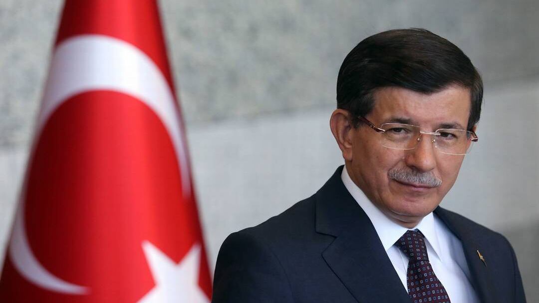 Erdogan pronto a convocare partito. A rischio il futuro del premier turco
