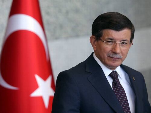 Erdogan pronto a convocare partito. A rischio il futuro del premier turco