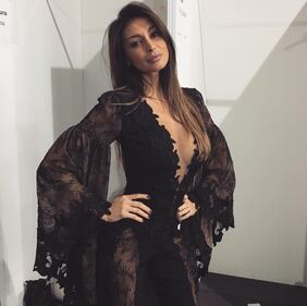 Cristina Buccino in intimo per il selfie hot 12