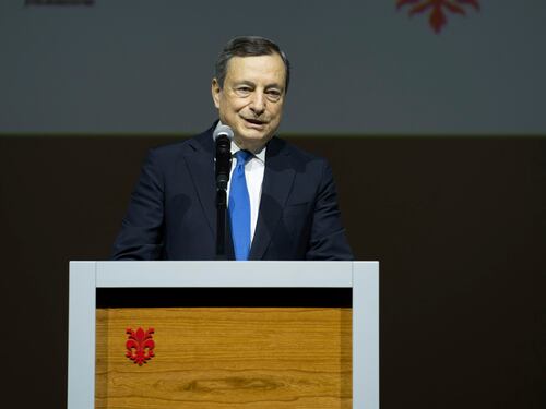 Energia e rifugiati, Draghi tratta con i partner europei: "No ai ricatti di Mosca sul gas"