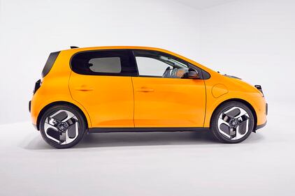 Nuova Renault Twingo E-Tech: guarda la gallery 4