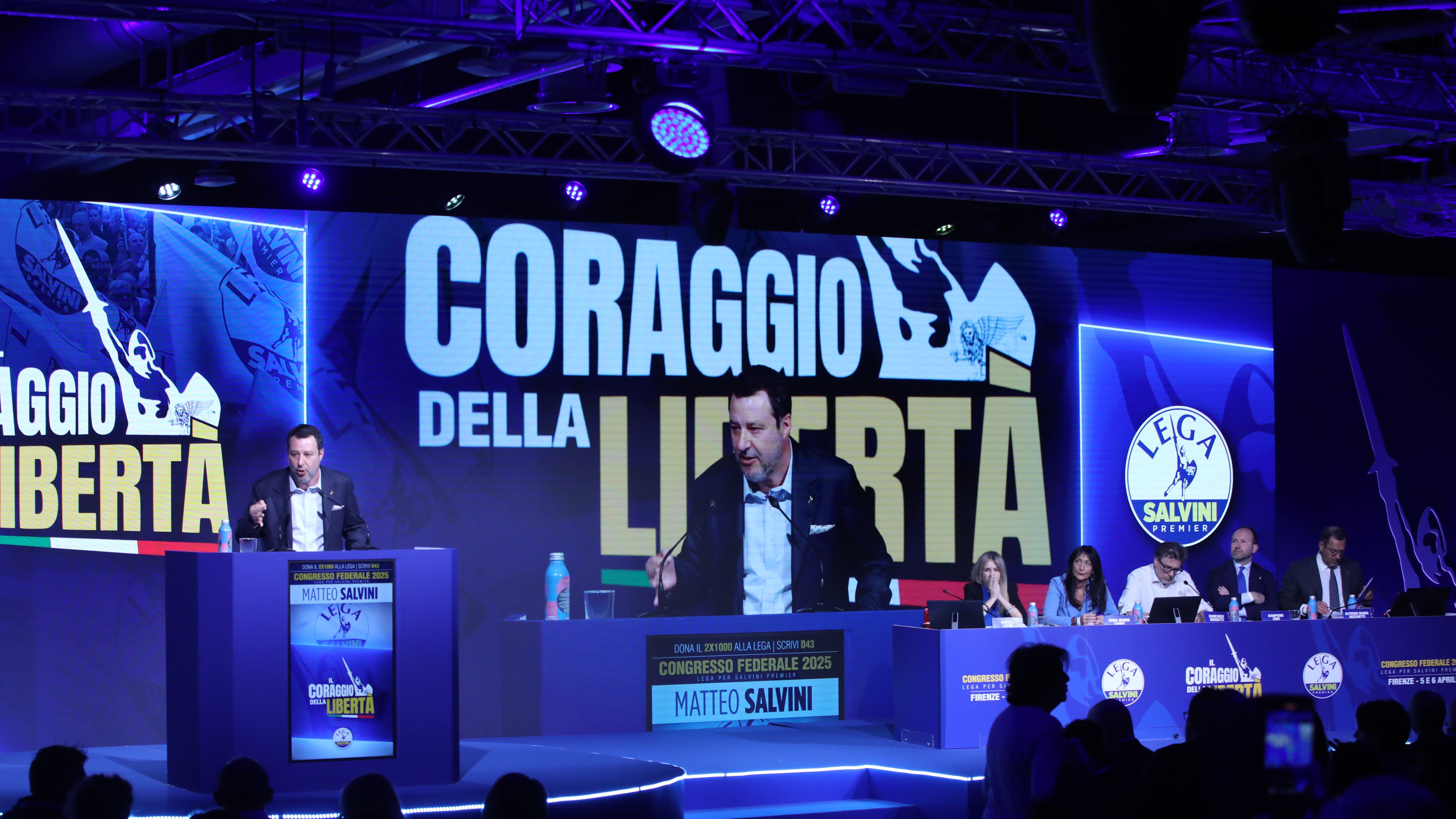 Stop al riarmo, islam e Viminale: la rotta di Salvini per la Lega
