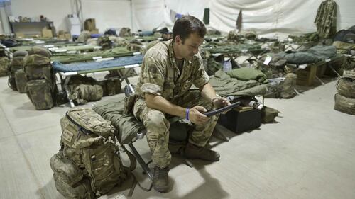 Le truppe inglesi lasciano Camp Baston alle forze afghane 18