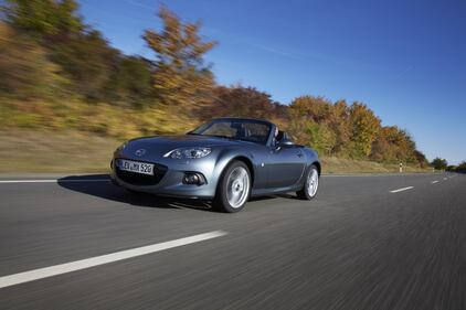 Mazda MX-5 16