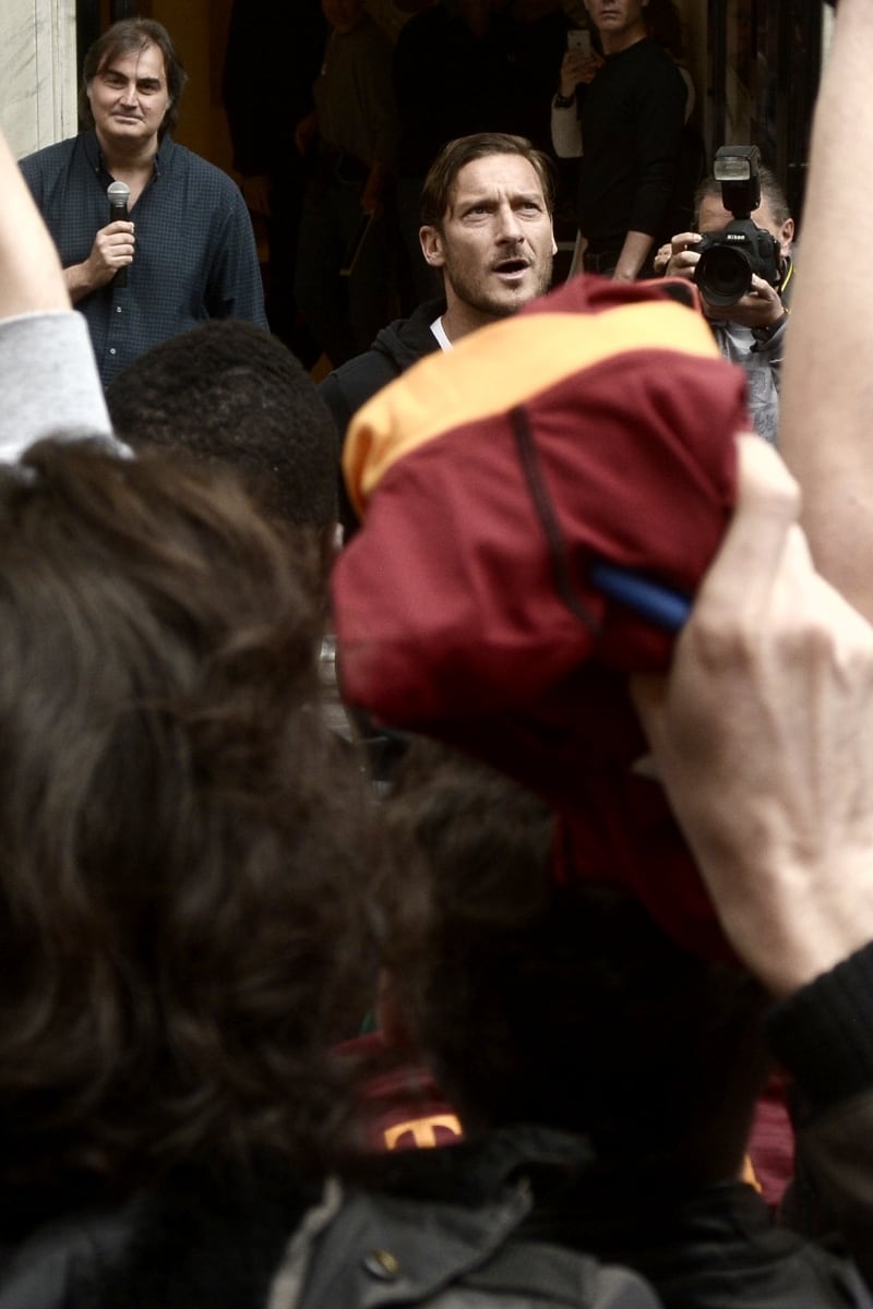 Le nuove scarpe di Totti 6